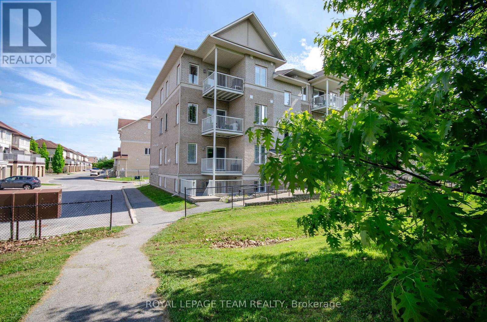 4 - 385 Paseo Private, Ottawa, Ontario  K2G 4N7 - Photo 29 - X12368476