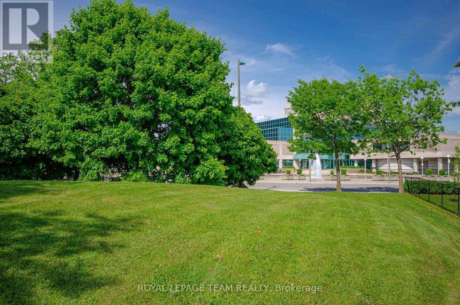 4 - 385 Paseo Private, Ottawa, Ontario  K2G 4N7 - Photo 30 - X12368476