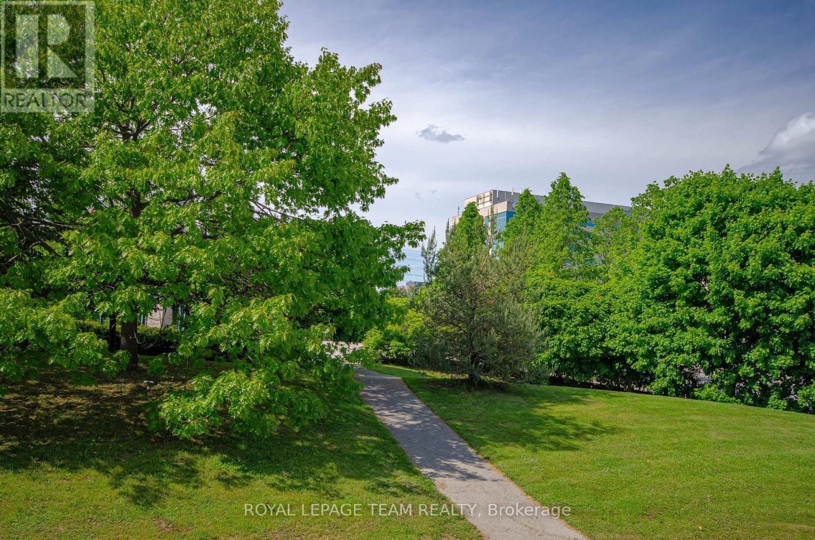 4 - 385 Paseo Private, Ottawa, Ontario  K2G 4N7 - Photo 31 - X12368476