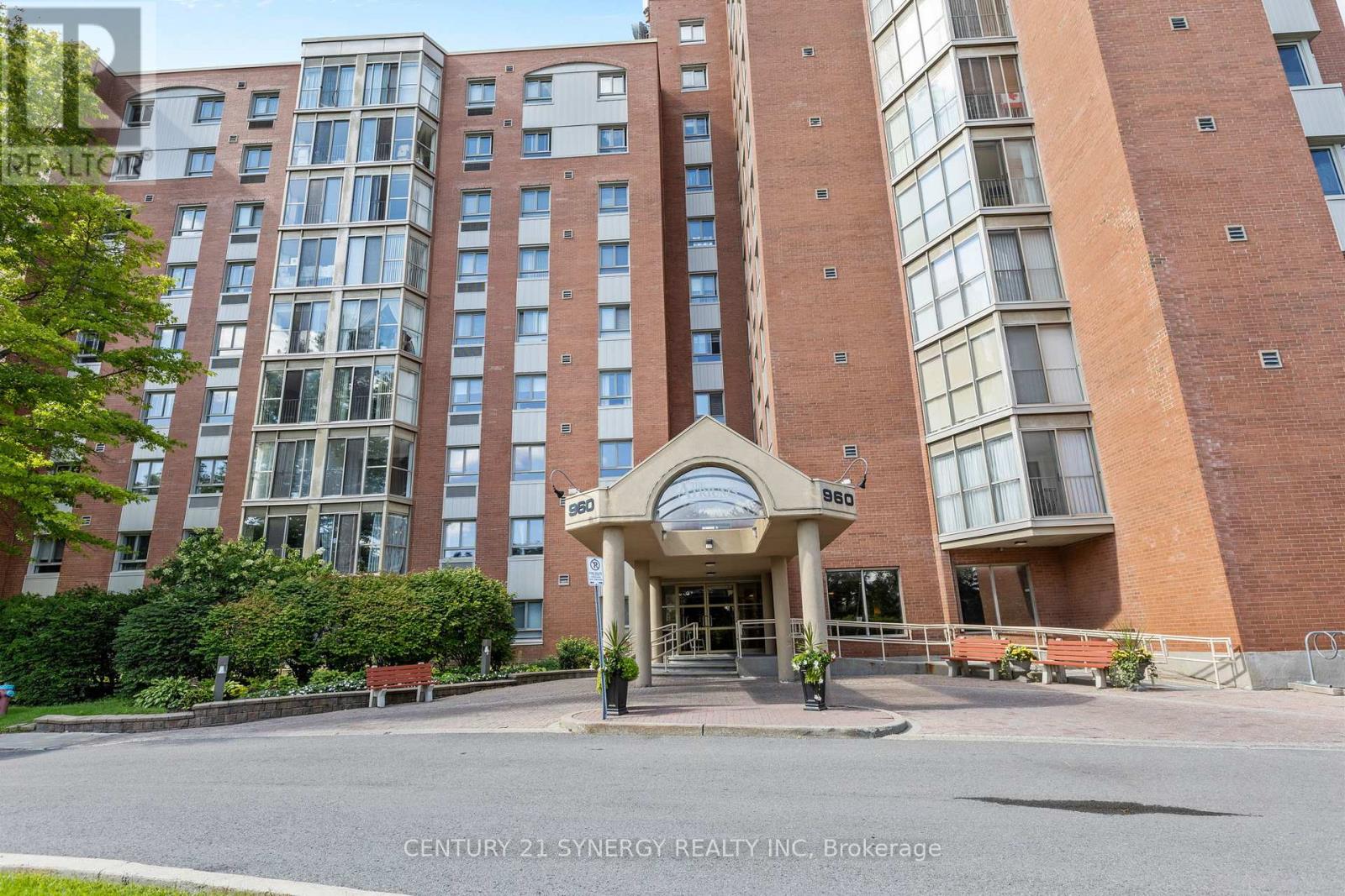 703 - 960 Teron Road, Ottawa, Ontario  K2K 2B6 - Photo 3 - X12368557
