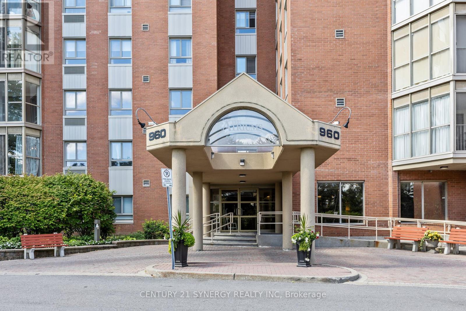 703 - 960 Teron Road, Ottawa, Ontario  K2K 2B6 - Photo 4 - X12368557