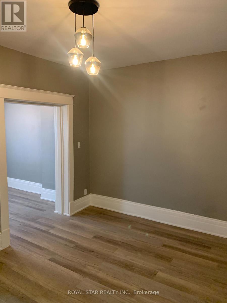 1280 4th Avenue E, Owen Sound, Ontario  N4K 2P6 - Photo 13 - X12366535