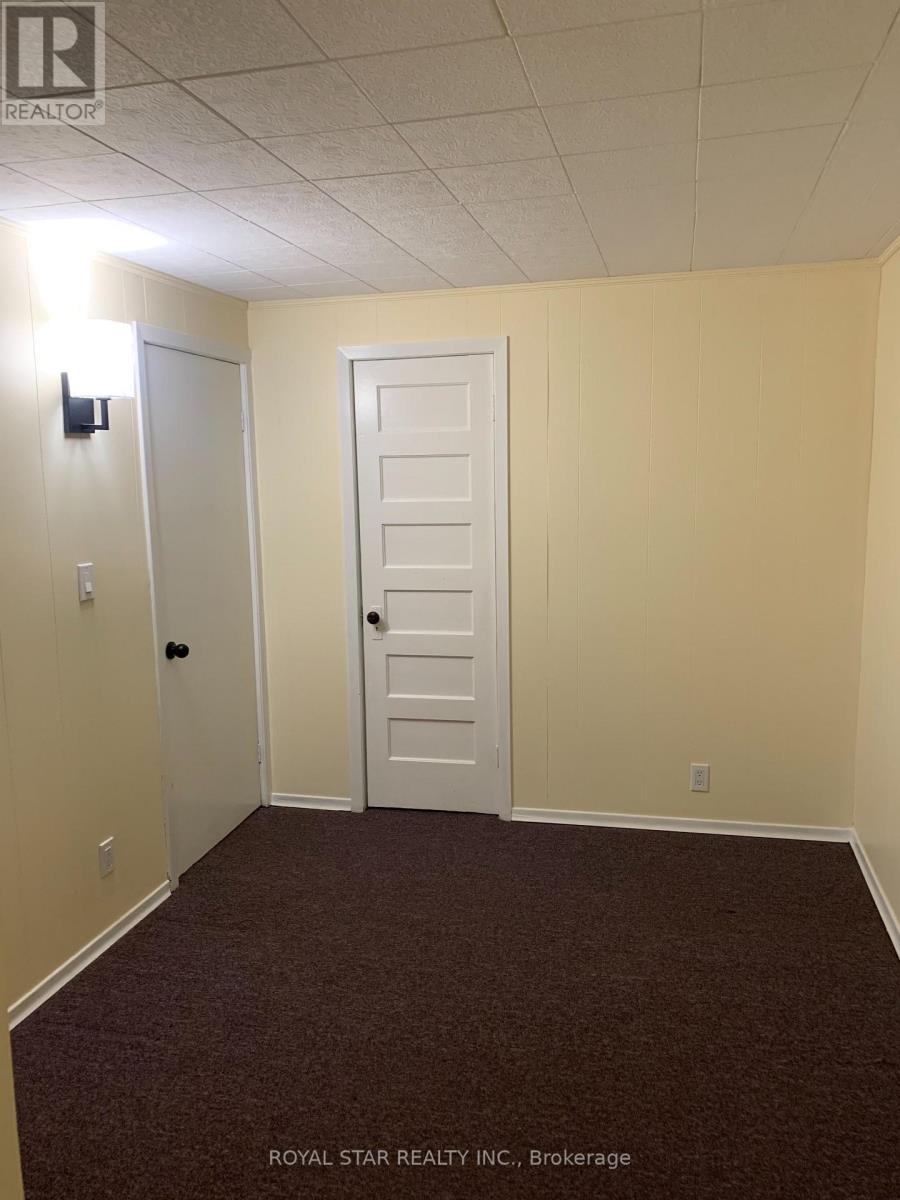 1280 4th Avenue E, Owen Sound, Ontario  N4K 2P6 - Photo 25 - X12366535