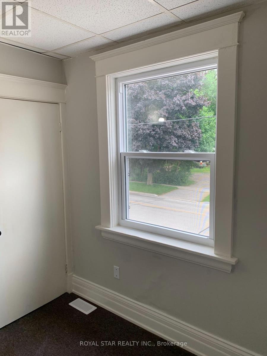 1280 4th Avenue E, Owen Sound, Ontario  N4K 2P6 - Photo 21 - X12366535