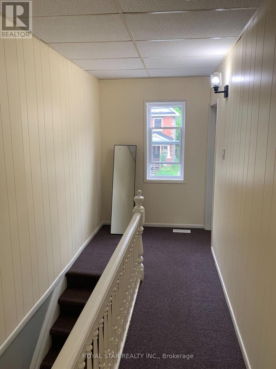 1280 4th Avenue E, Owen Sound, Ontario  N4K 2P6 - Photo 18 - X12366535