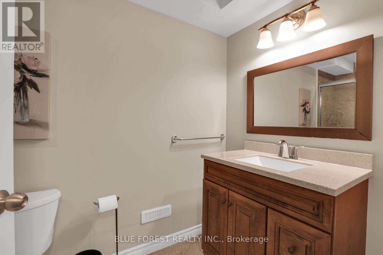972 Gleneagle Trail, London North, Ontario  N6G 0K7 - Photo 27 - X12368548