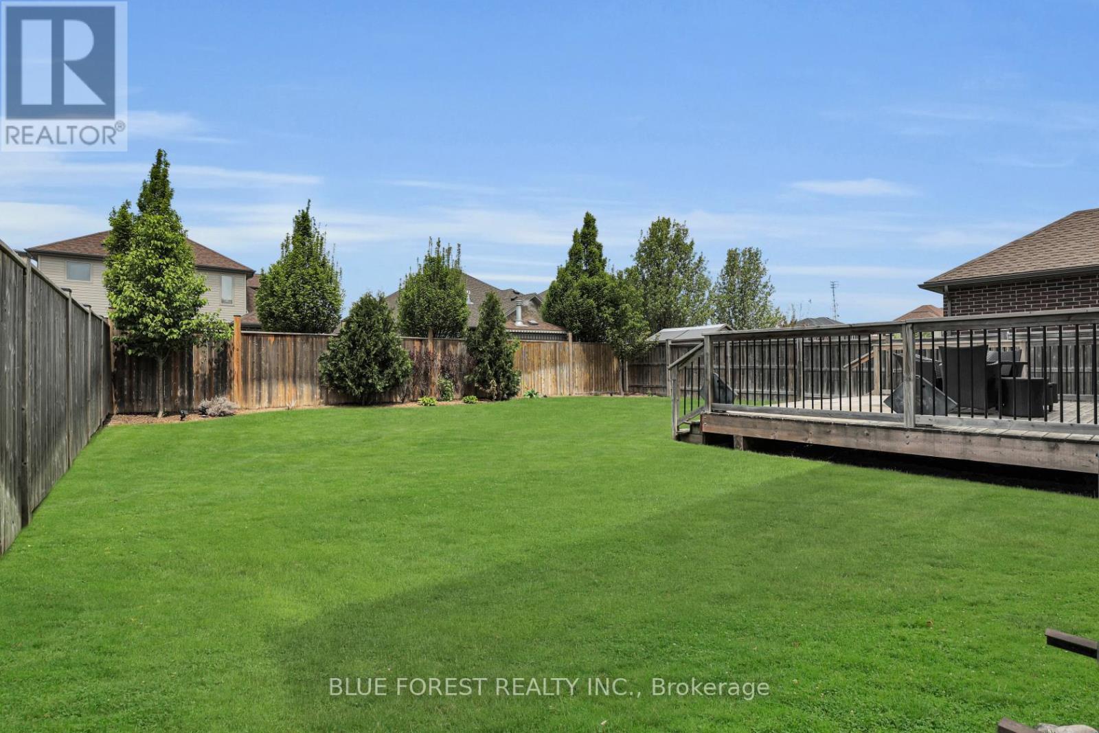 972 Gleneagle Trail, London North, Ontario  N6G 0K7 - Photo 32 - X12368548