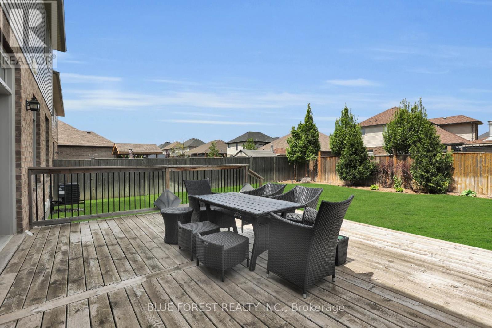 972 Gleneagle Trail, London North, Ontario  N6G 0K7 - Photo 33 - X12368548