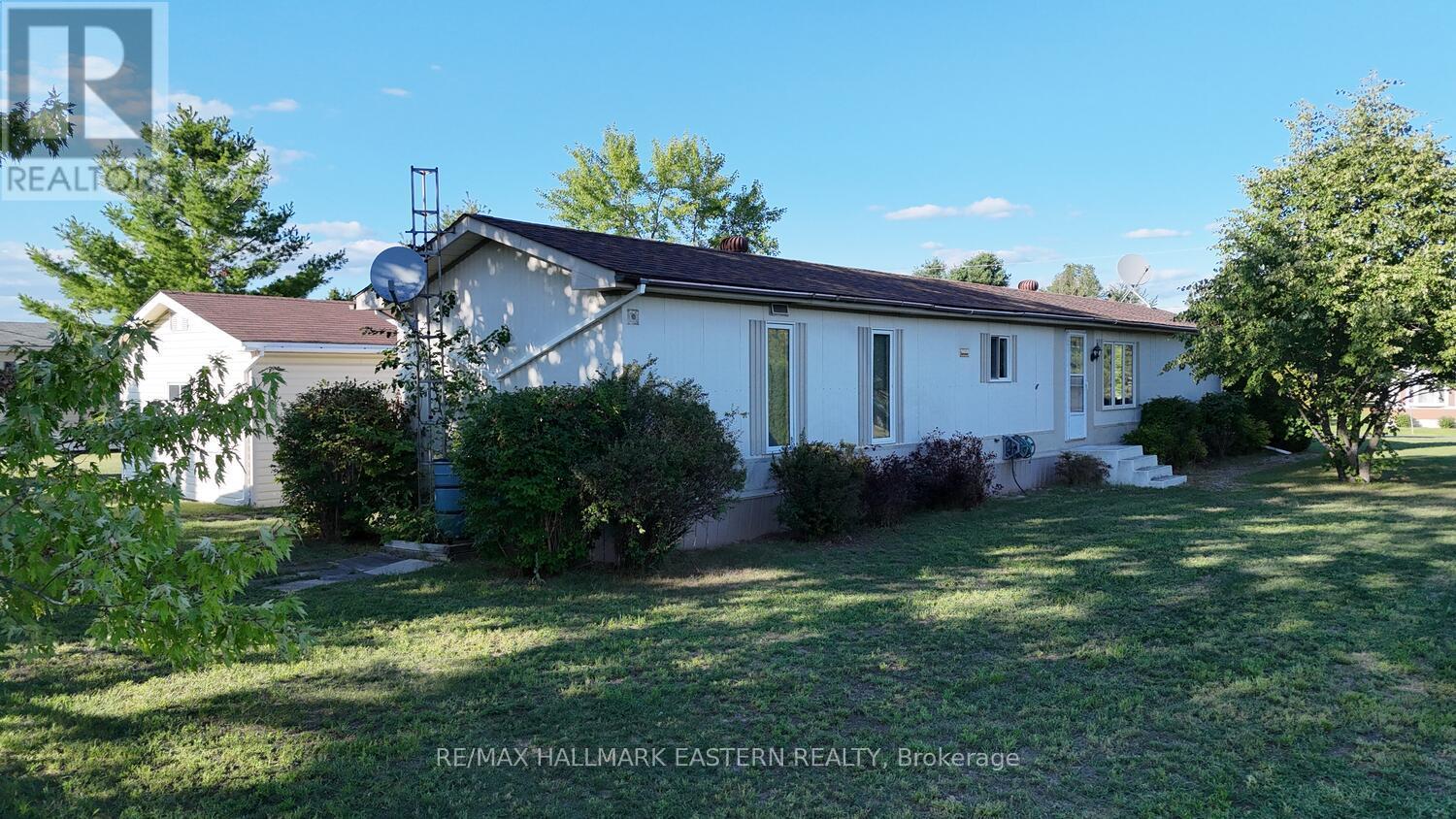 30 Lake Street, Havelock-Belmont-Methuen, Ontario  K0L 1Z0 - Photo 31 - X12368535