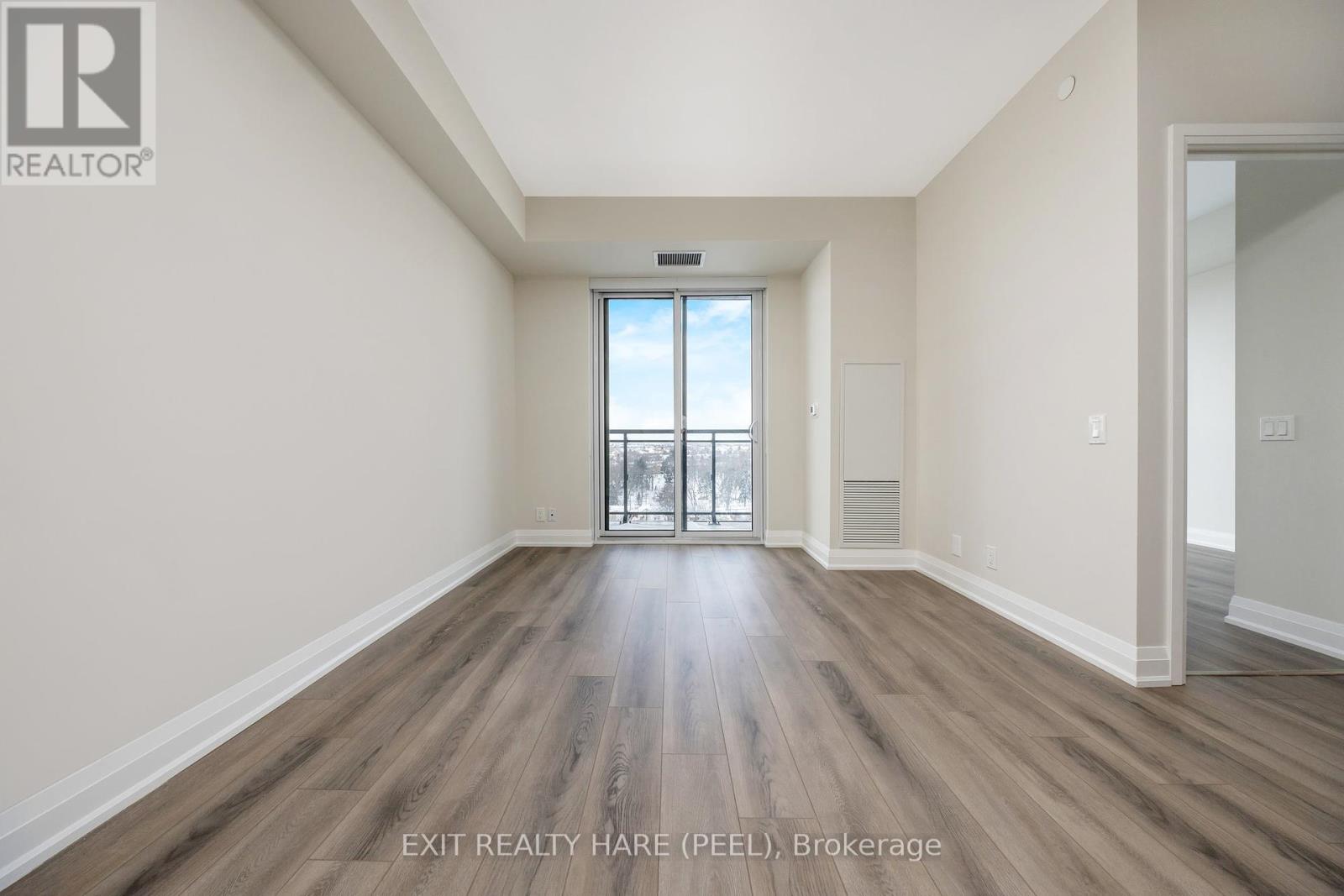 901 - 15 Lynch Street, Brampton, Ontario  L6W 0C7 - Photo 17 - W12368394
