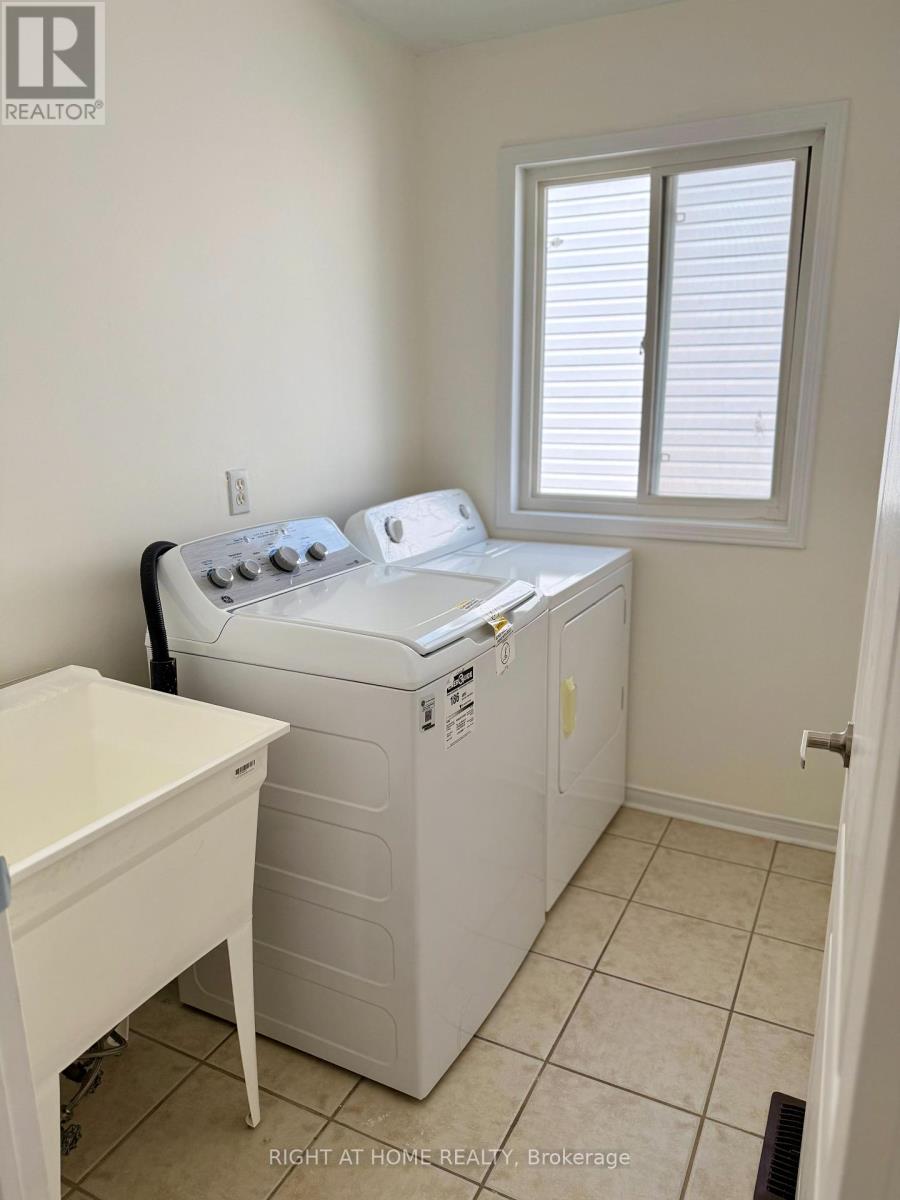 32 Hocken Court, Brampton (Sandringham-Wellington), Ontario  L6R 2T7 - Photo 22 - W12368445