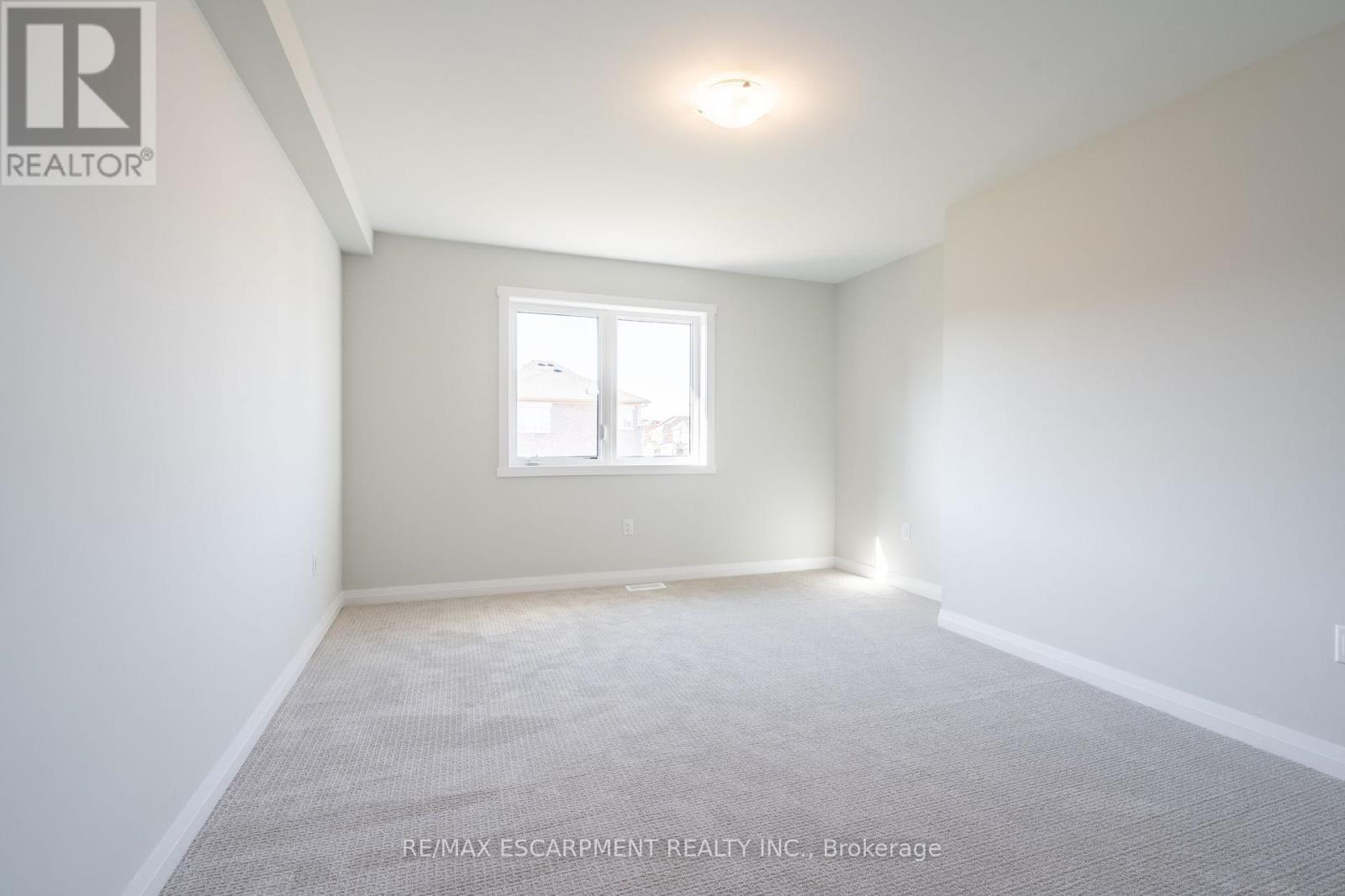 239 Lormont Boulevard, Hamilton, Ontario  L8J 0K2 - Photo 35 - X12368443