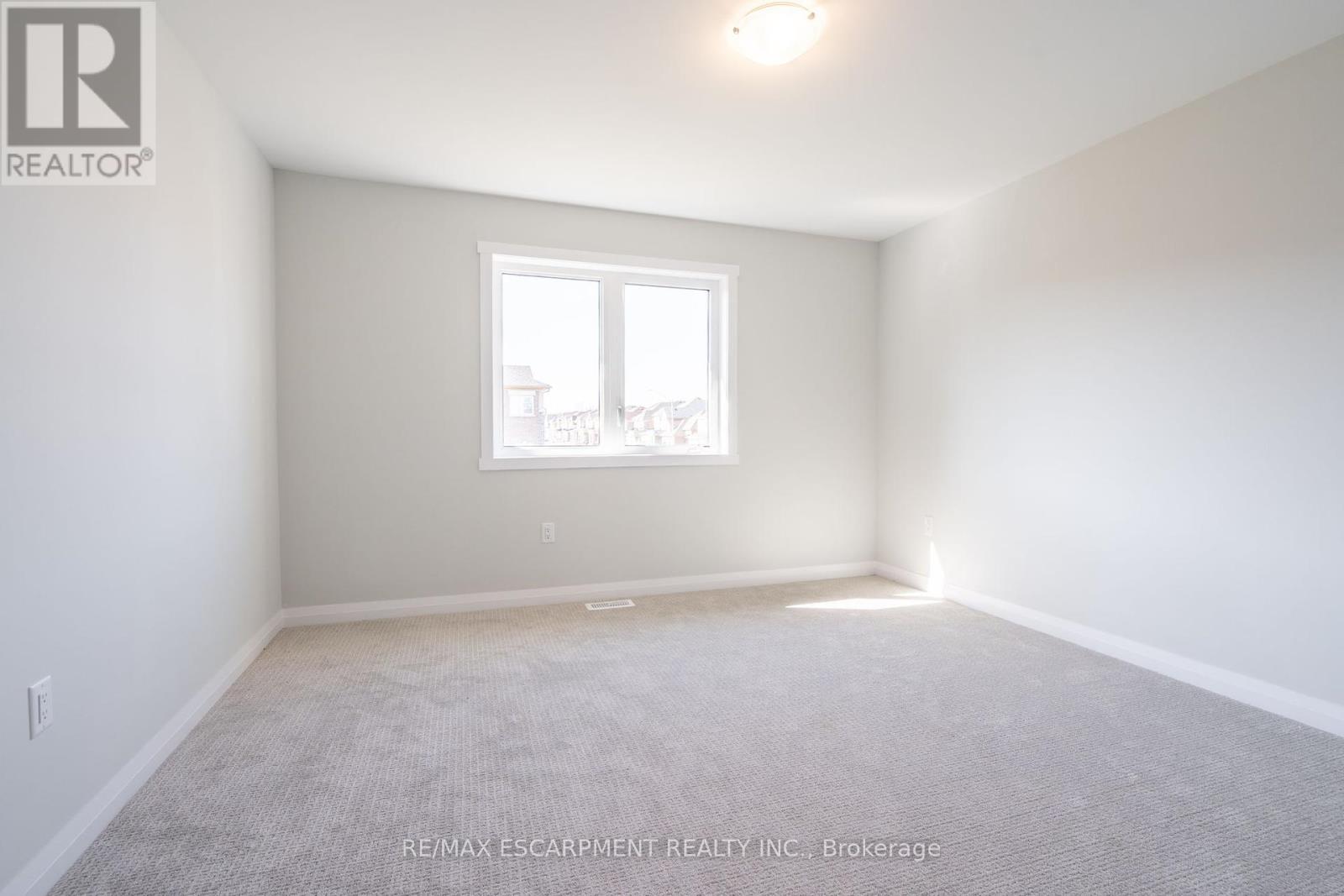 239 Lormont Boulevard, Hamilton, Ontario  L8J 0K2 - Photo 39 - X12368443