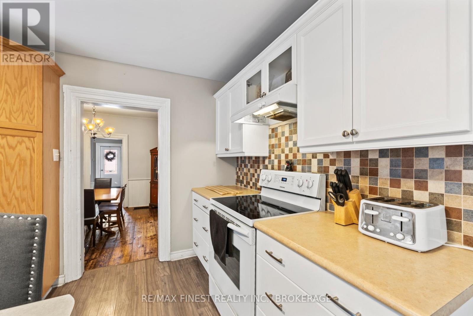 36 William Street, Rideau Lakes, Ontario  K0E 1G0 - Photo 18 - X12262551