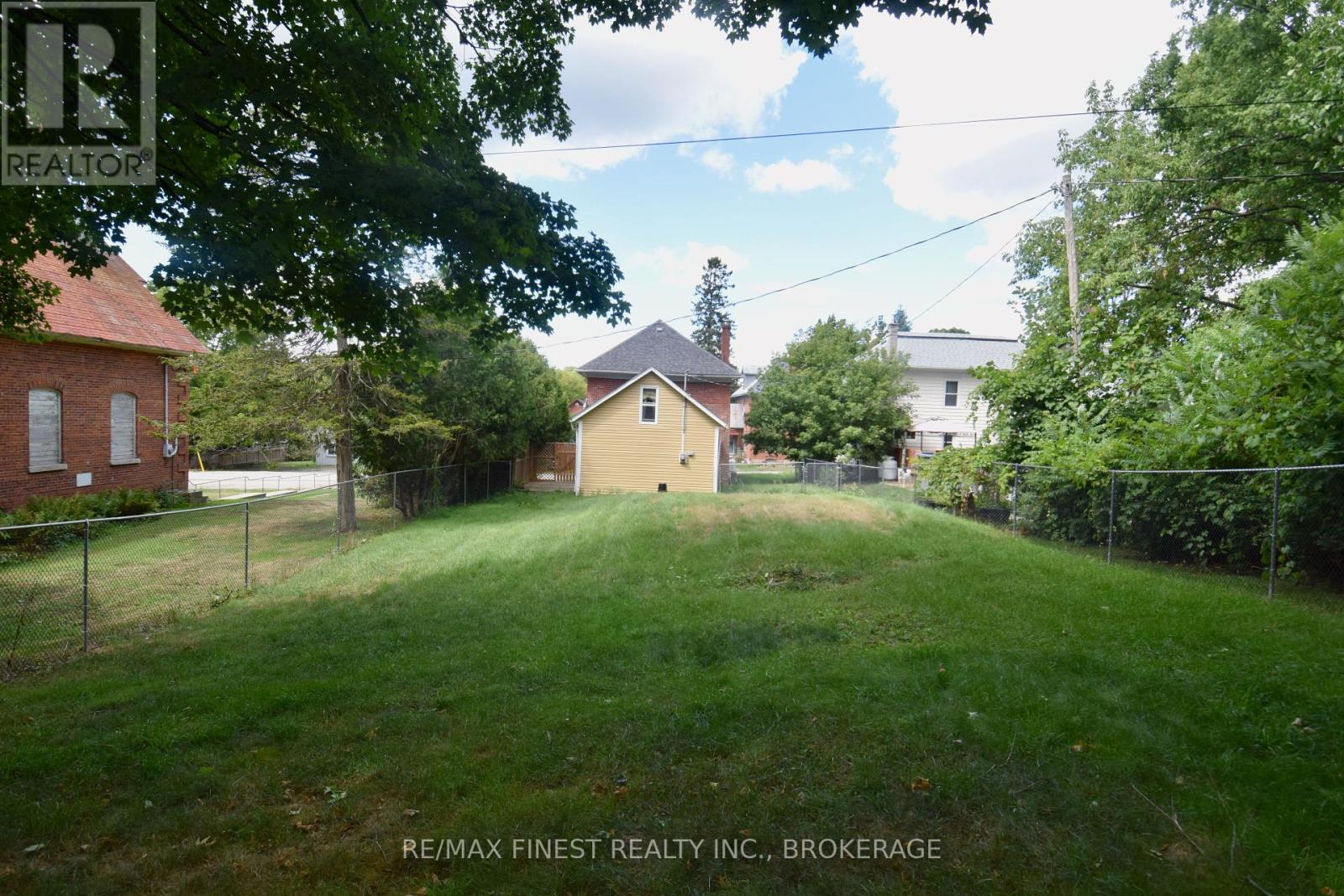 36 William Street, Rideau Lakes, Ontario  K0E 1G0 - Photo 37 - X12262551