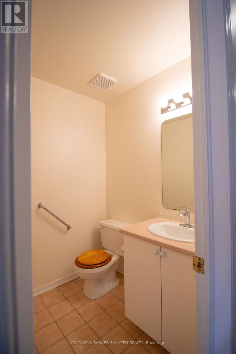 98 Grassy Plains Drive, Ottawa, Ontario  K2M 2N3 - Photo 7 - X12367948