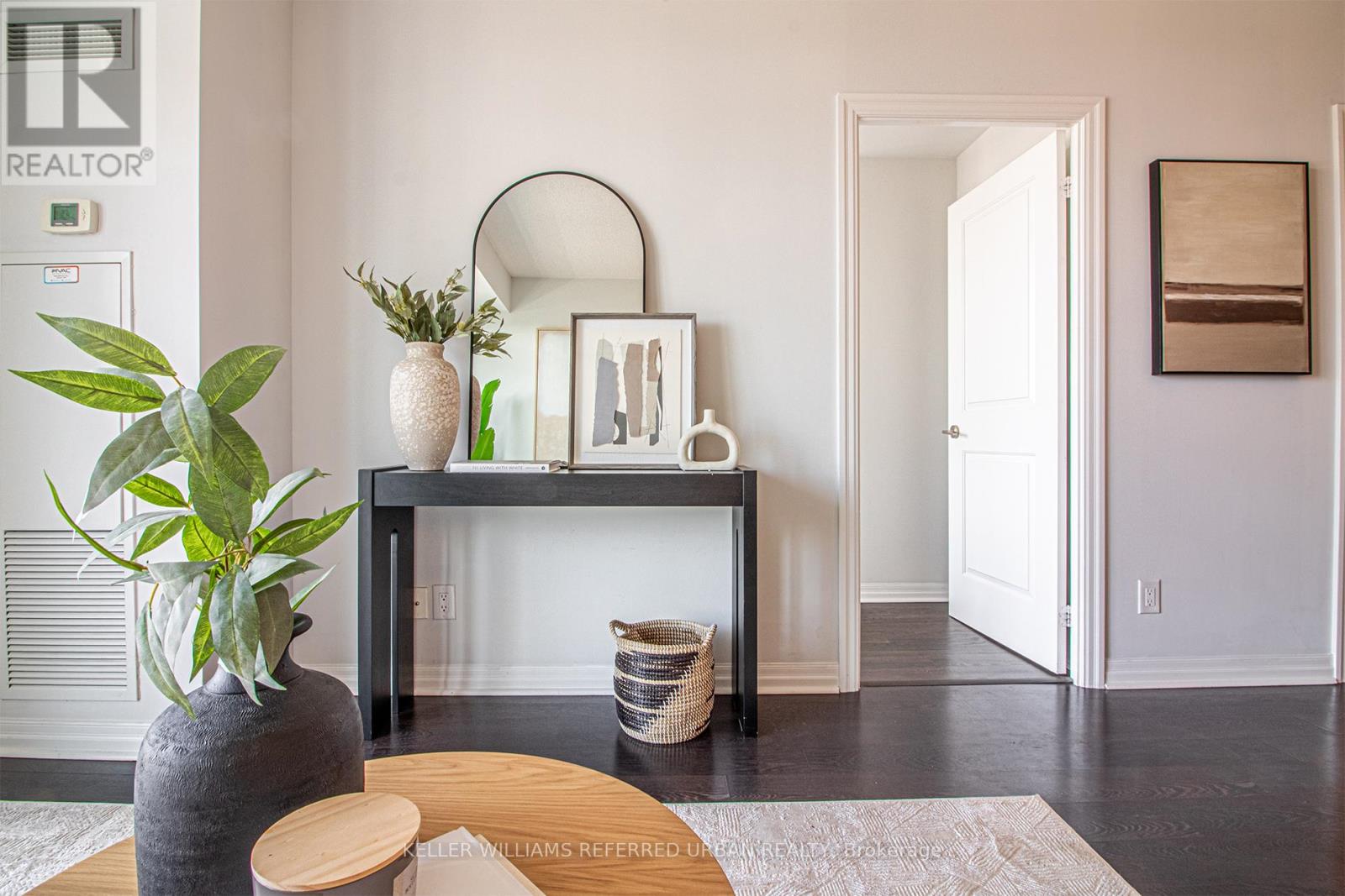 2009 - 30 Herons Hill Way, Toronto, Ontario  M2J 0A7 - Photo 10 - C12368478