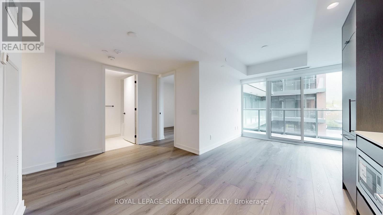 302 - 5 Lakeview Avenue, Toronto, Ontario  M6J 0H3 - Photo 5 - C12368517