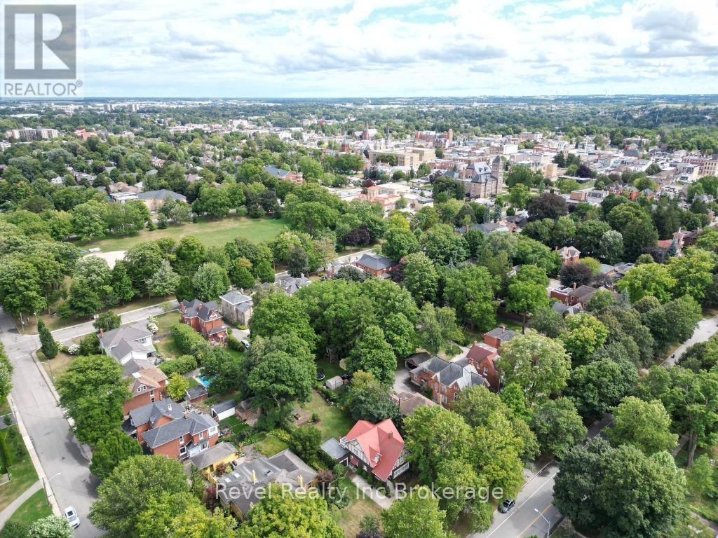 140 Vansittart Avenue, Woodstock, Ontario  N4S 6E6 - Photo 50 - X12366489