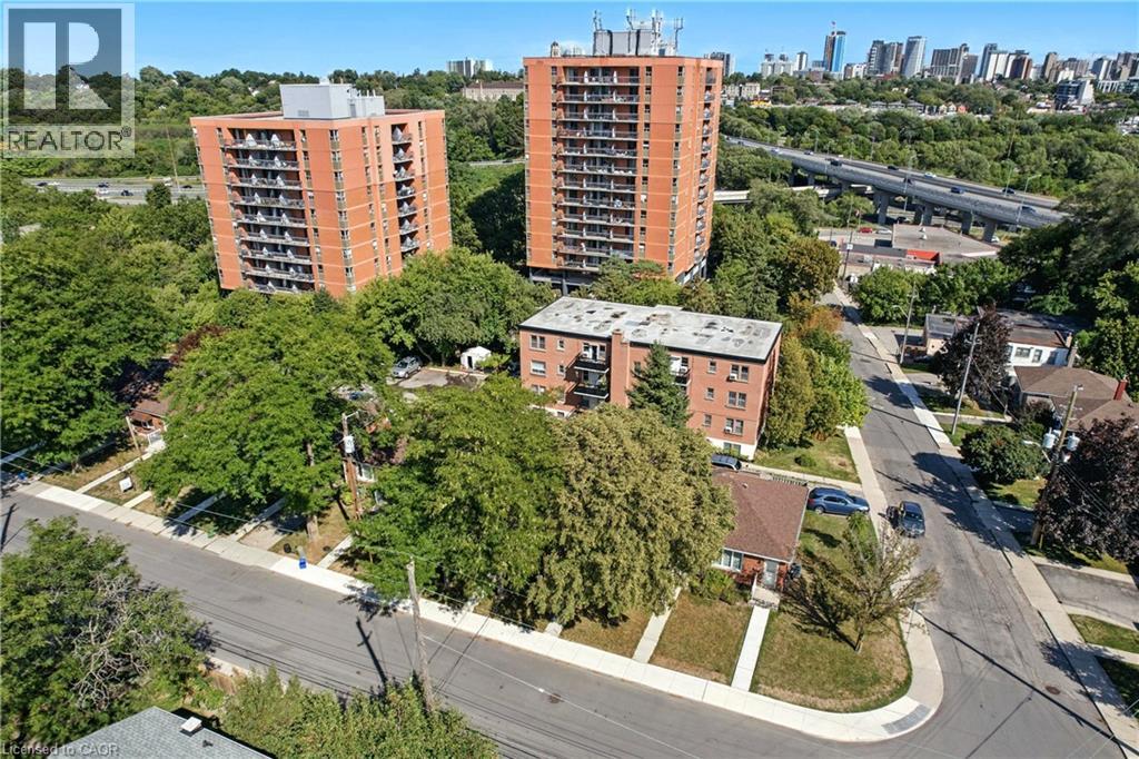 24 Macklin Street N, Hamilton, Ontario  L8S 3S1 - Photo 14 - 40764204