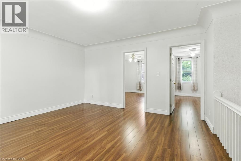 24 Macklin Street N, Hamilton, Ontario  L8S 3S1 - Photo 5 - 40764204