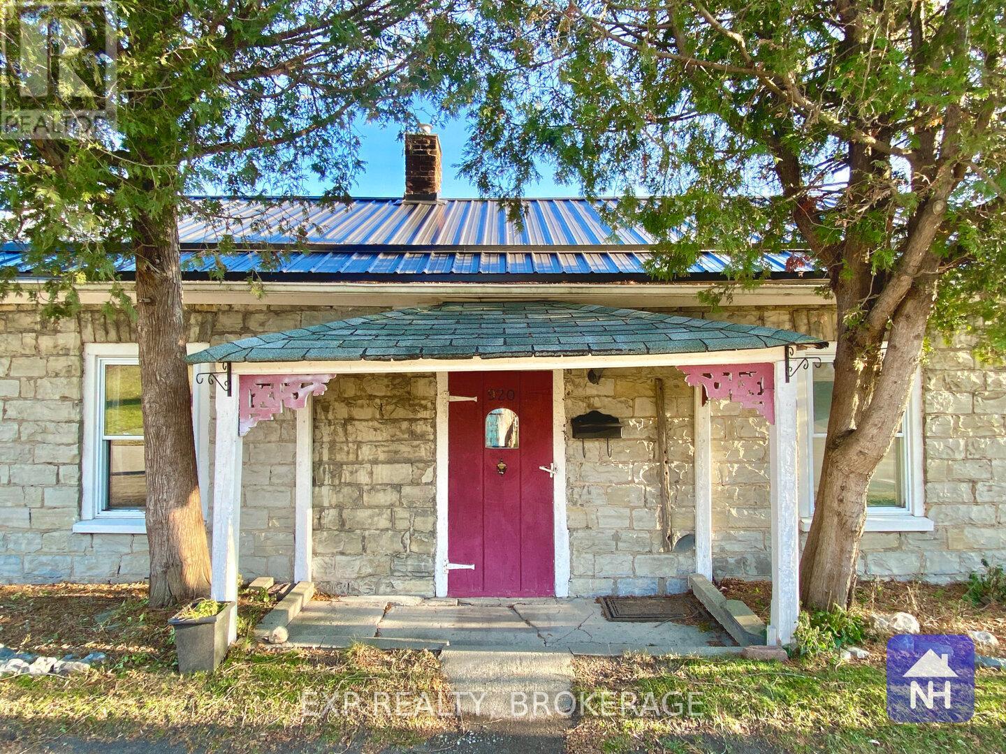 912 Purdy Mills Road, Kingston, Ontario  K7M 3M9 - Photo 10 - X12368599