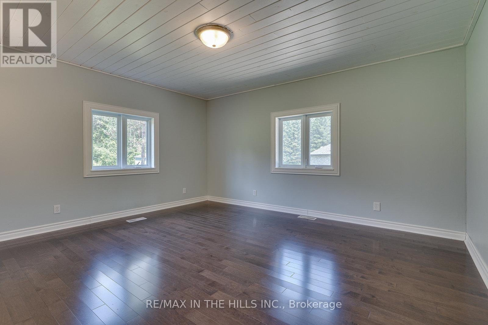 6 Shell Crescent, Mono, Ontario  L9W 6Y2 - Photo 15 - X12332638