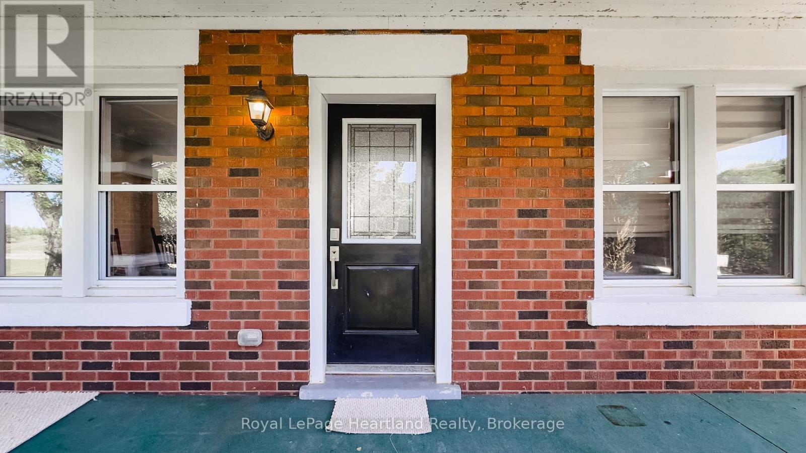 82376 Bluewater Highway, Ashfield-Colborne-Wawanosh, Ontario  N7A 3Y3 - Photo 3 - X12368613