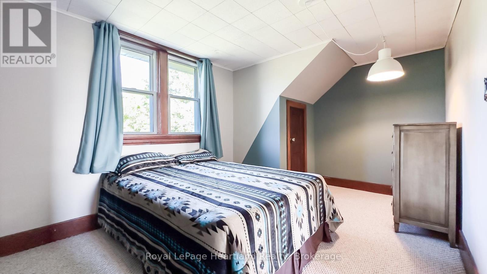 82376 Bluewater Highway, Ashfield-Colborne-Wawanosh, Ontario  N7A 3Y3 - Photo 37 - X12368613