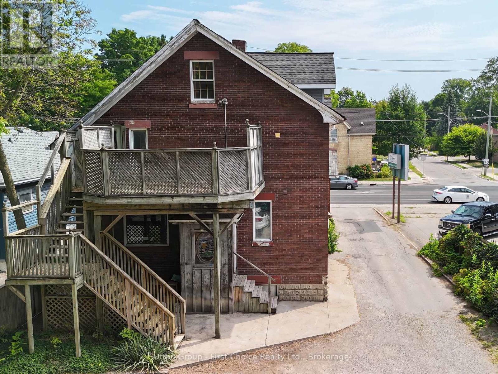 97 Wharncliffe Road S, London South, Ontario  N6J 2K2 - Photo 16 - X12368622
