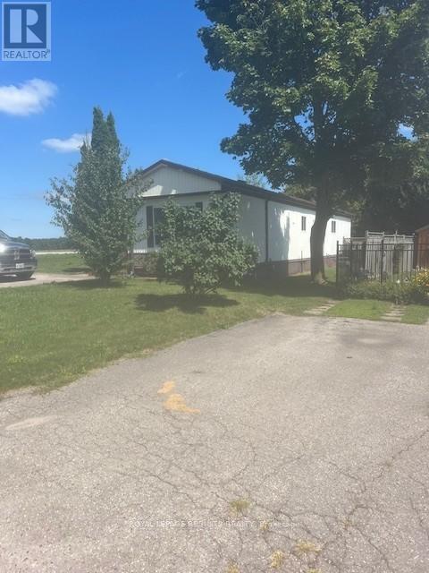 32 Pineview Avenue, Malahide, Ontario  N0L 2J0 - Photo 1 - X12368604