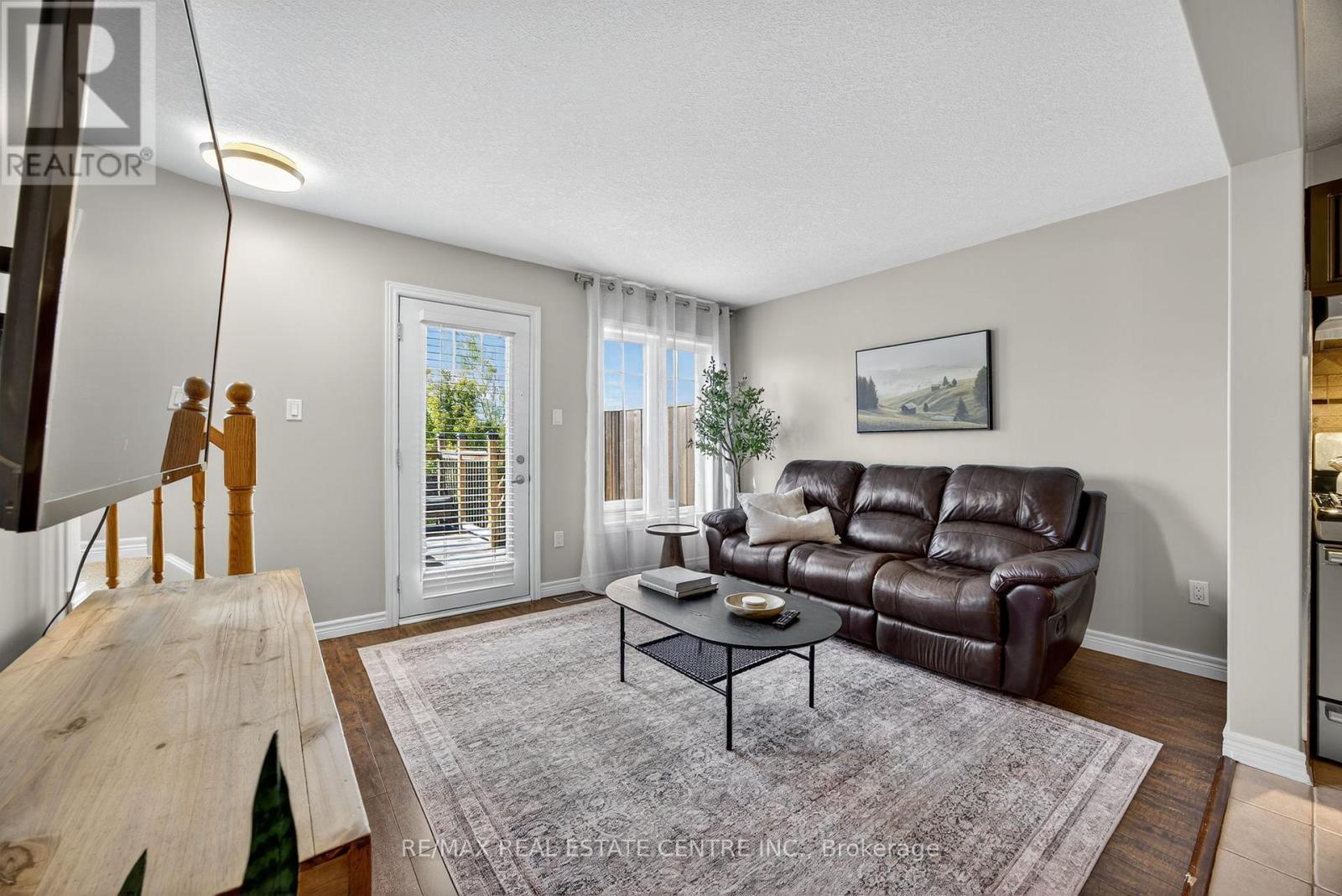 80 Preston Drive, Orangeville, Ontario  L9W 0C7 - Photo 12 - W12368457