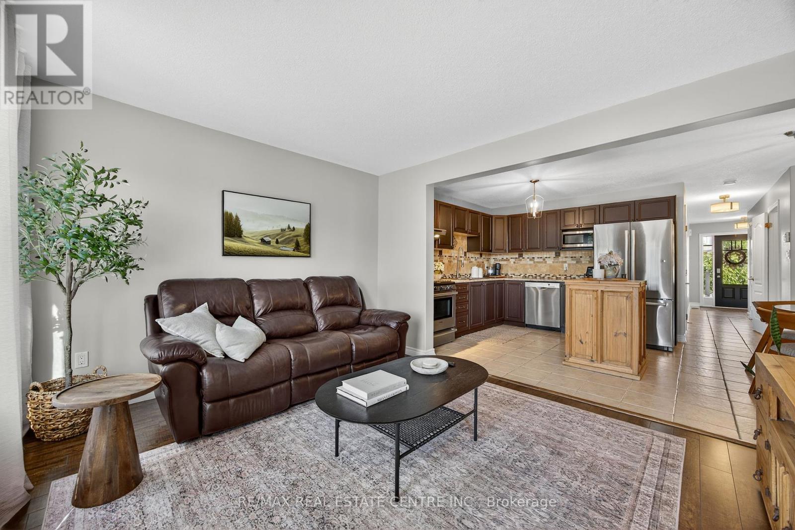 80 Preston Drive, Orangeville, Ontario  L9W 0C7 - Photo 13 - W12368457