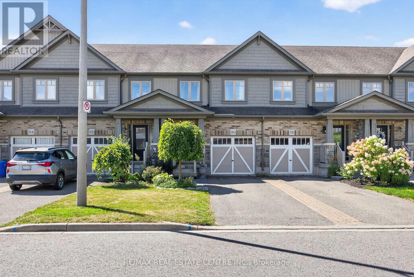80 Preston Drive, Orangeville, Ontario  L9W 0C7 - Photo 2 - W12368457