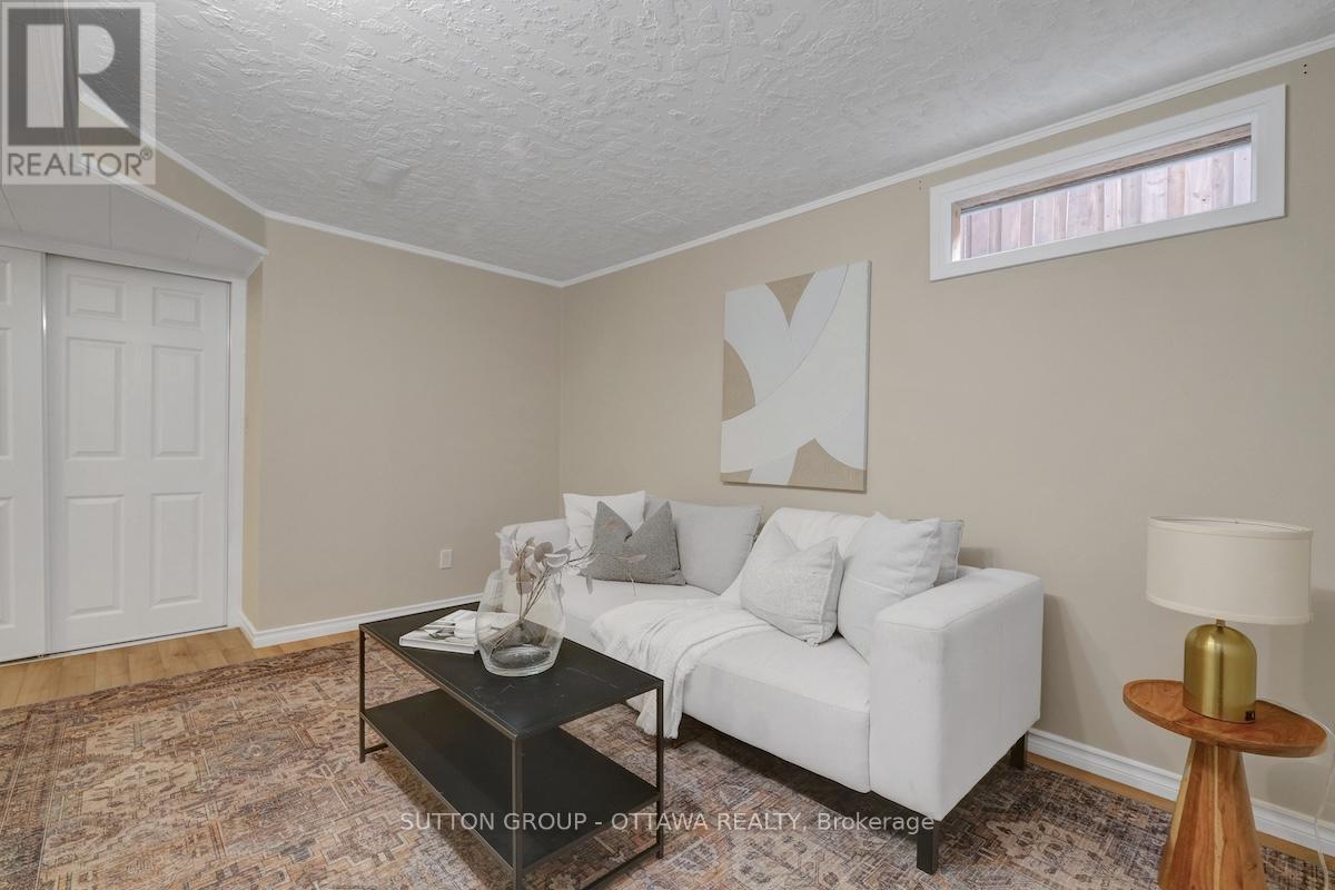 1677 Bottriell Way N, Ottawa, Ontario  K4A 1W1 - Photo 39 - X12368606