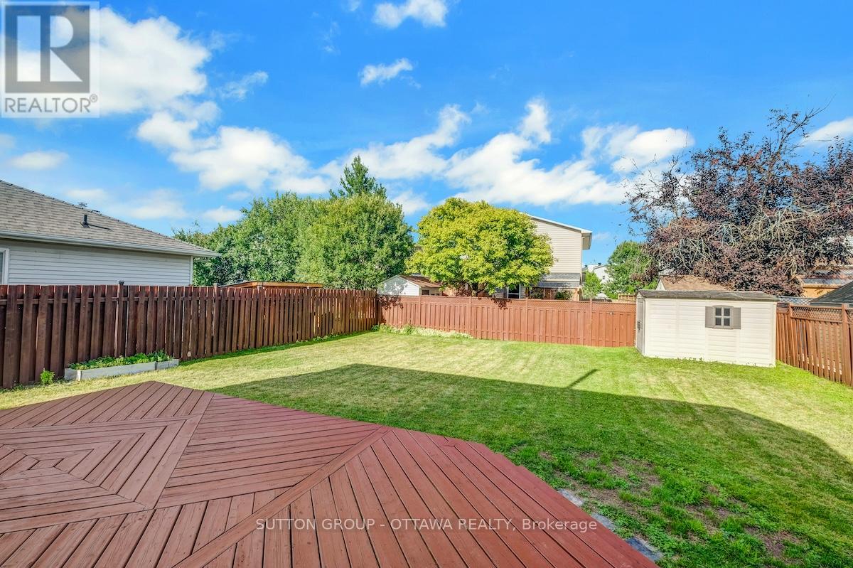 1677 Bottriell Way N, Ottawa, Ontario  K4A 1W1 - Photo 45 - X12368606