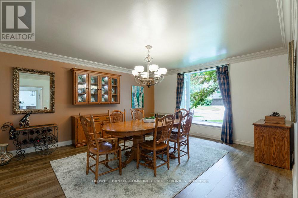 50 Braemar Place, Hamilton, Ontario  L9C 1E2 - Photo 12 - X12368494