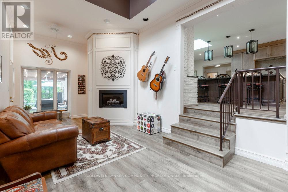 50 Braemar Place, Hamilton, Ontario  L9C 1E2 - Photo 15 - X12368494