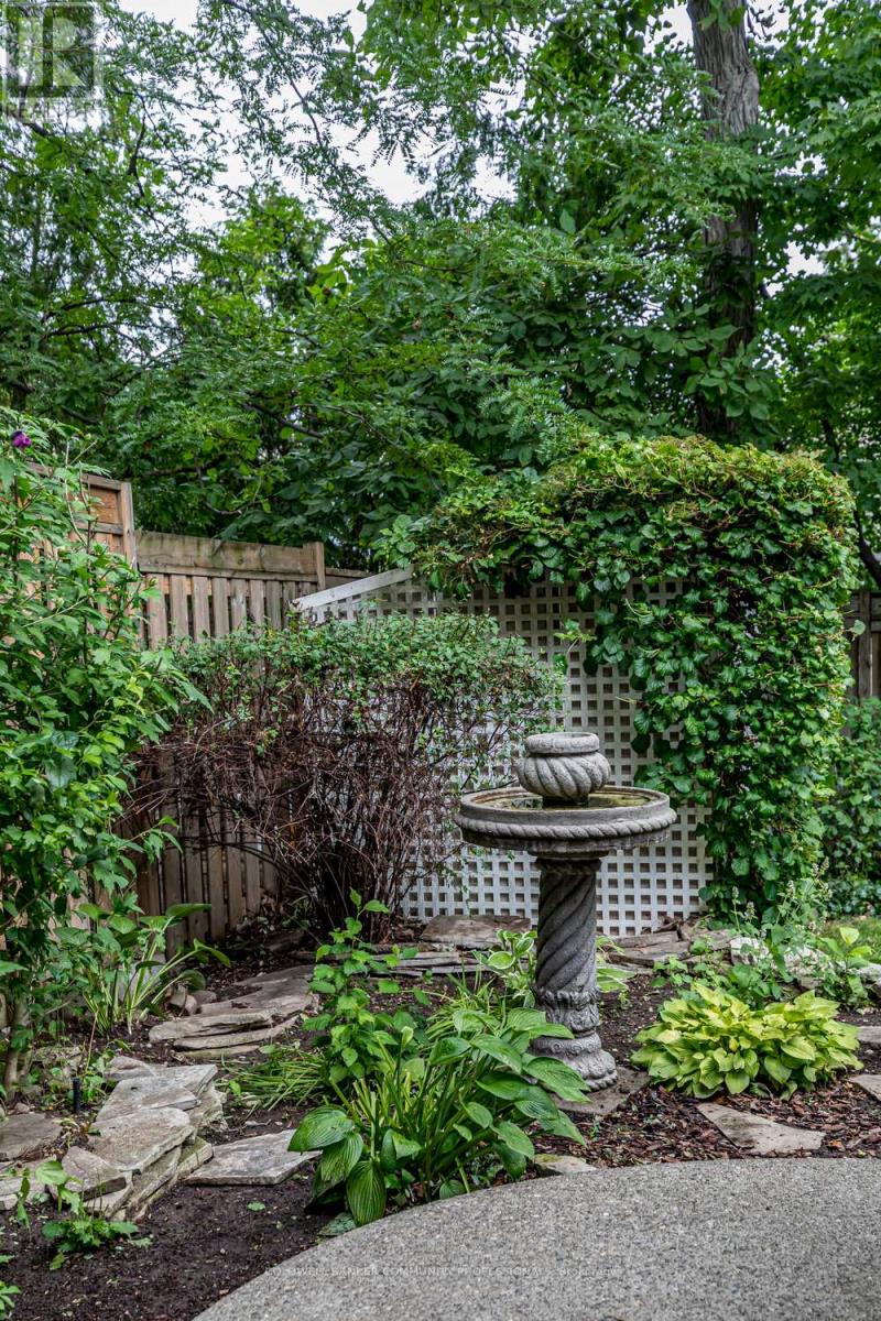 50 Braemar Place, Hamilton, Ontario  L9C 1E2 - Photo 37 - X12368494