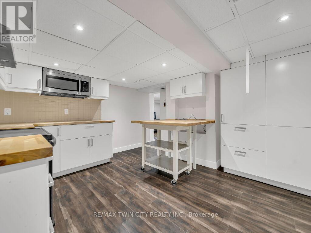 561 Queen Street S, Kitchener, Ontario  N2G 1W9 - Photo 23 - X12368542