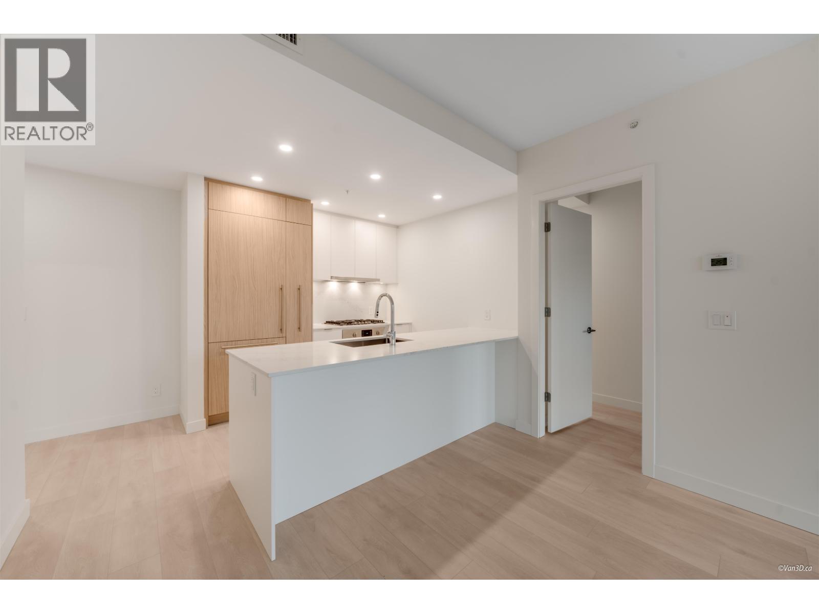 1407 537 Cottonwood Avenue, Coquitlam, British Columbia  V3J 0S4 - Photo 6 - R3041195