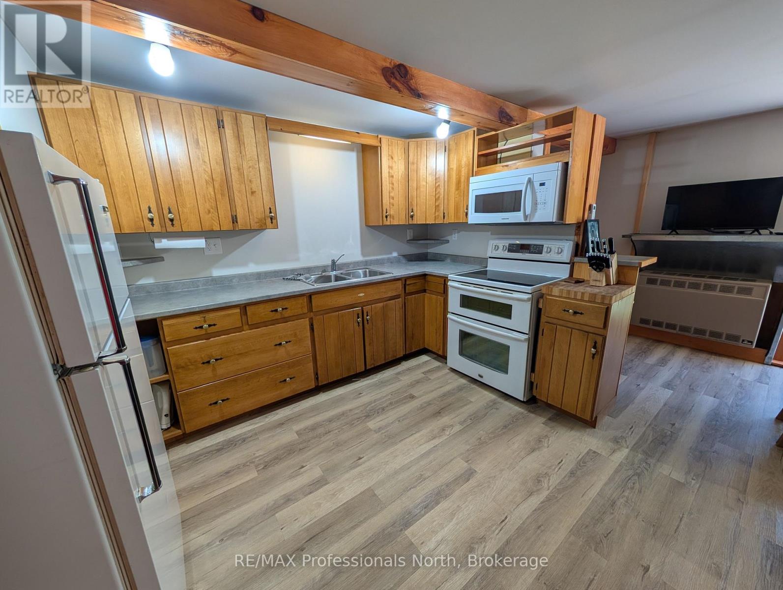 376 Riding Ranch Road, South River, Ontario  P0A 1X0 - Photo 22 - X12354938
