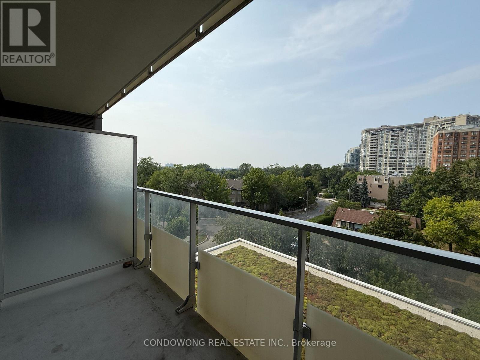 715 - 75 Canterbury Place, Toronto, Ontario  M2N 0L2 - Photo 15 - C12368583