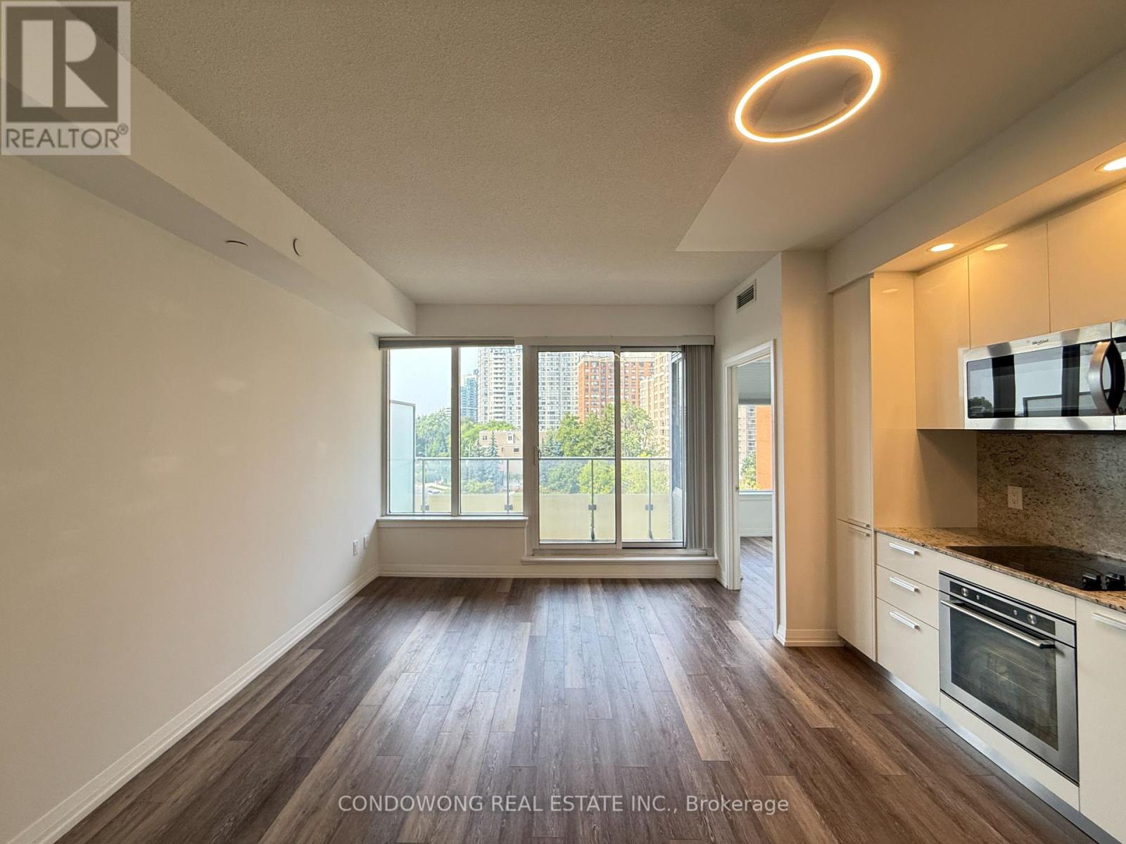 715 - 75 Canterbury Place, Toronto, Ontario  M2N 0L2 - Photo 6 - C12368583