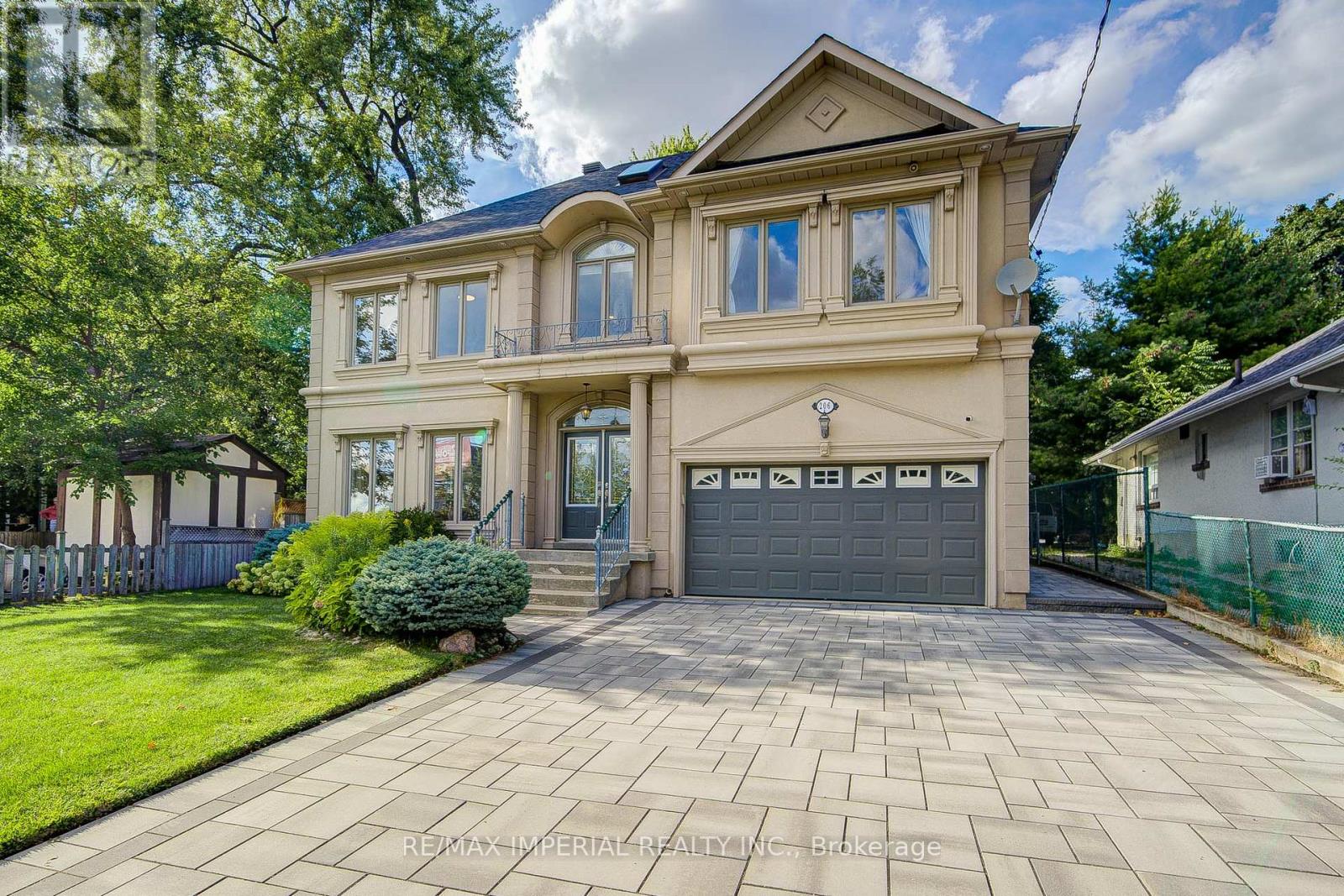 Property at 206 HOLLYWOOD AVENUE image 3