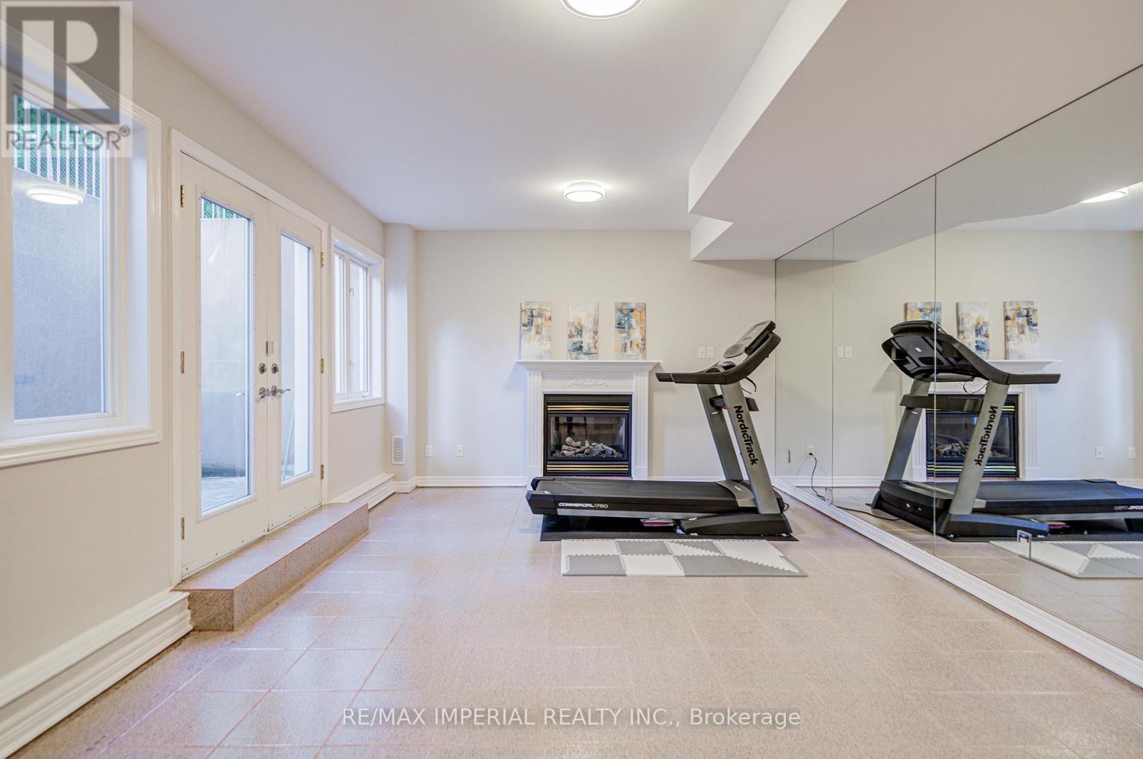 206 Hollywood Avenue, Toronto, Ontario  M2N 3K6 - Photo 47 - C12368608