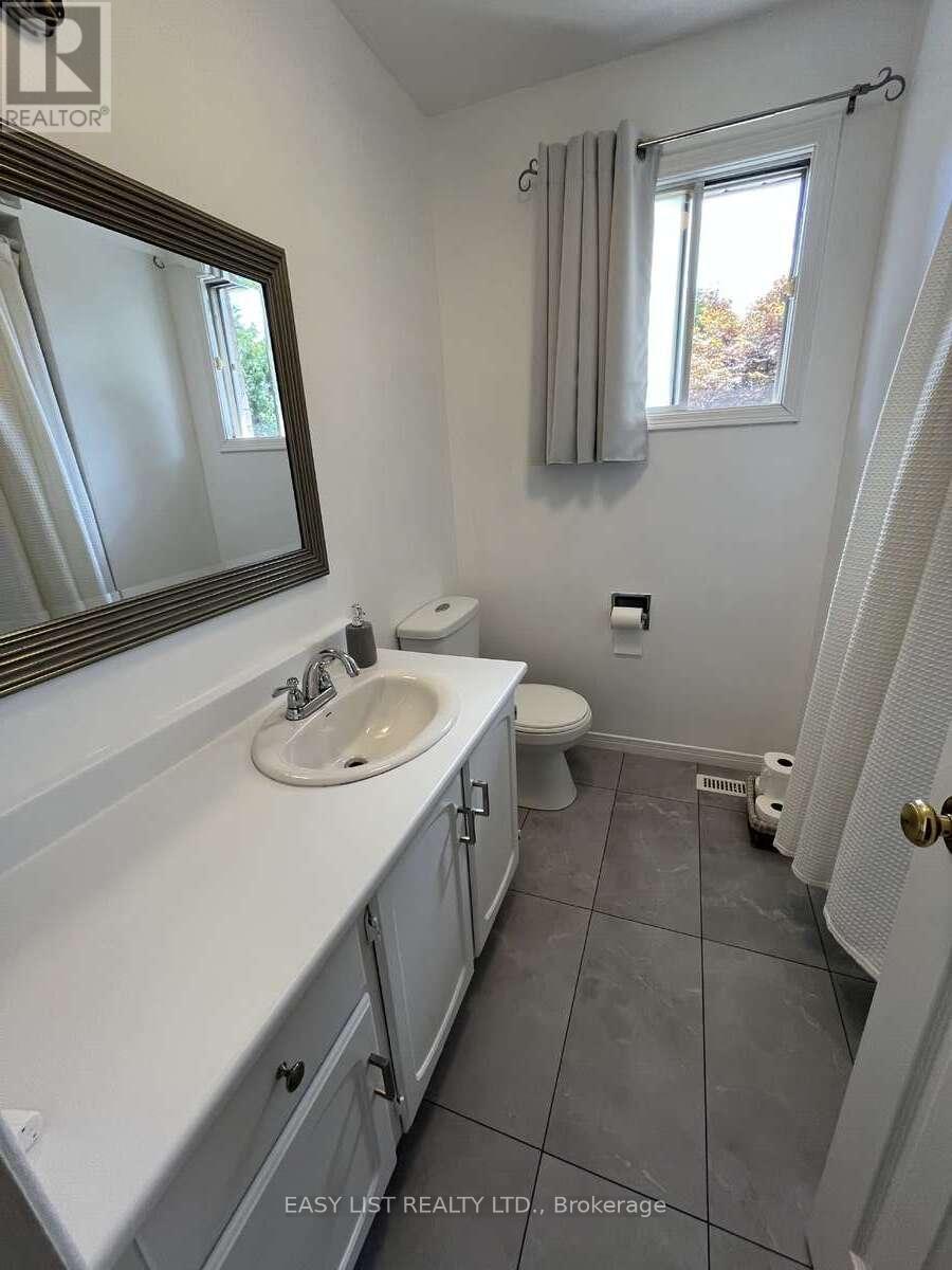 102 Burwell Crescent, Markham, Ontario  L3P 6V1 - Photo 21 - N12368598