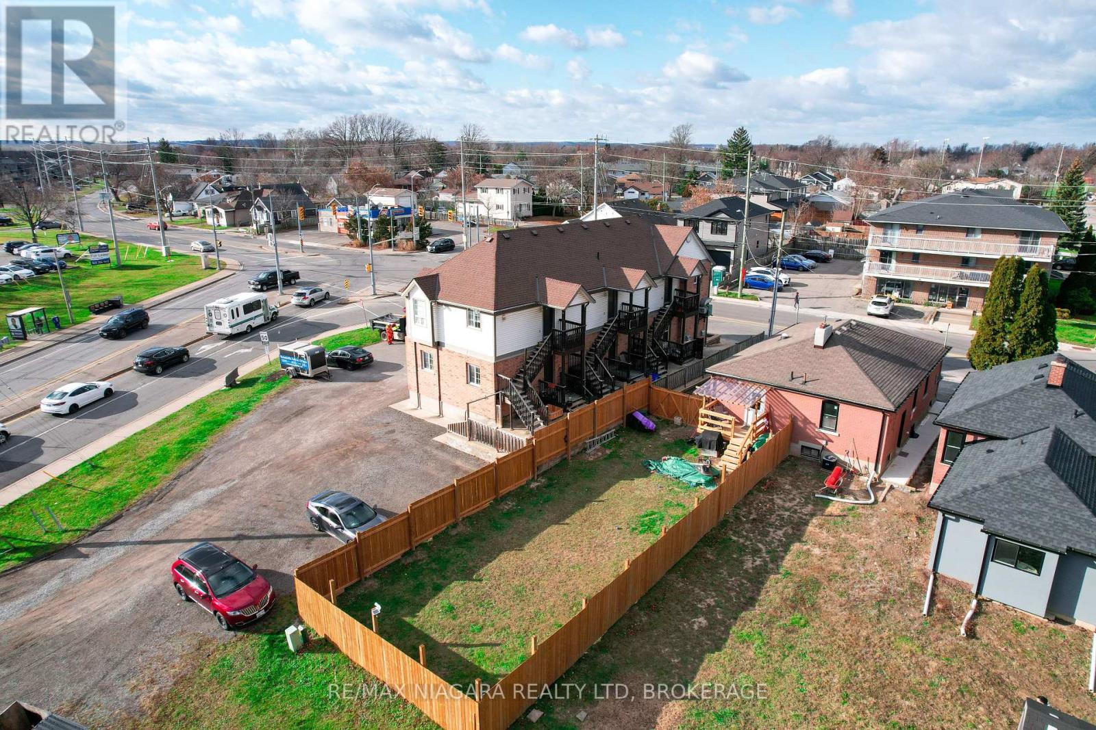 233 Pelham Road, St. Catharines, Ontario  L2S 1W8 - Photo 47 - X12368643