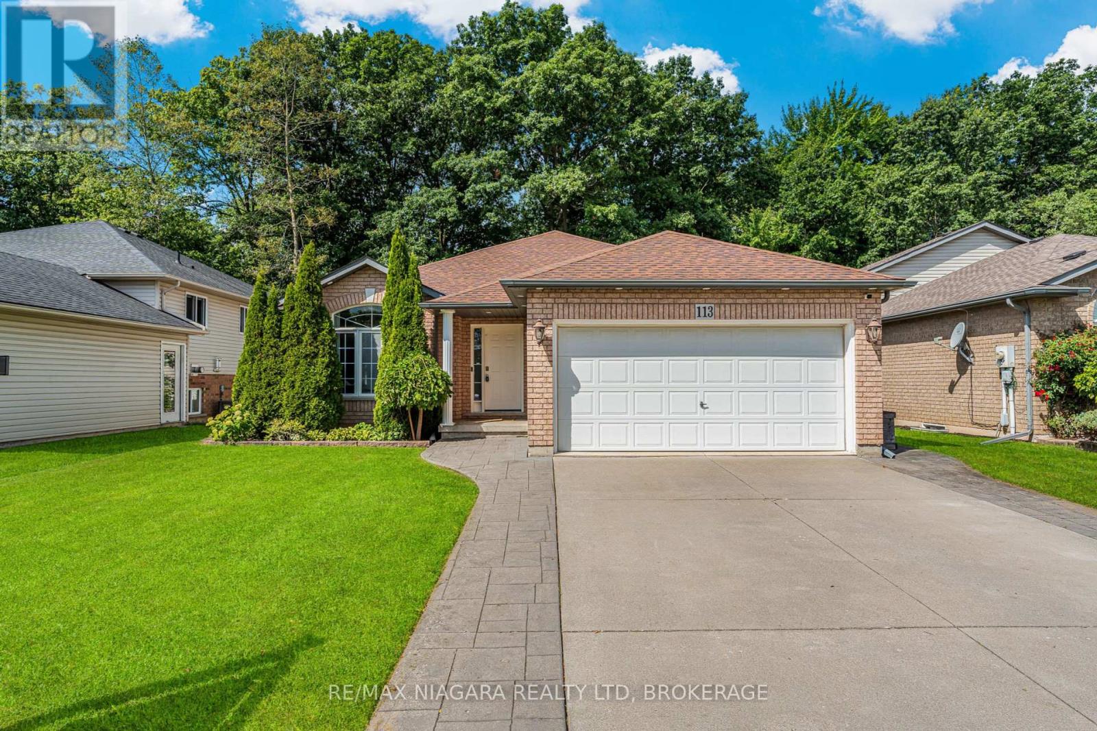 Property at 113 FOXTAIL AVENUE image 2