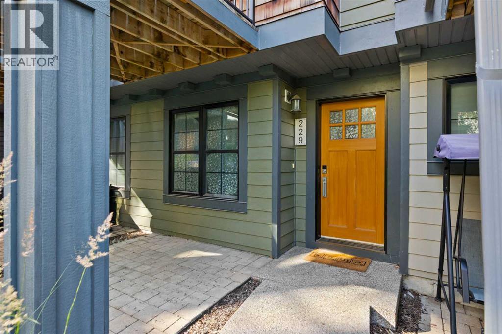 229 Ascot Circle Sw, Calgary, Alberta  T3H 0X2 - Photo 36 - A2246425